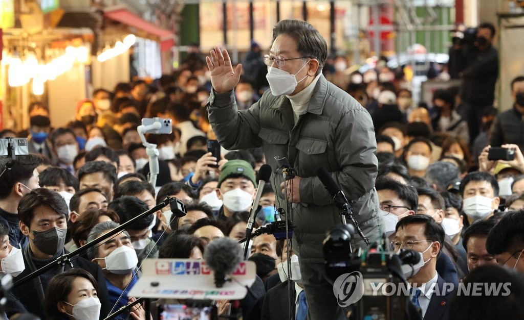 "폭압·공안정치의 나라로?"…李, 공식선거운동 앞두고 尹 맹폭