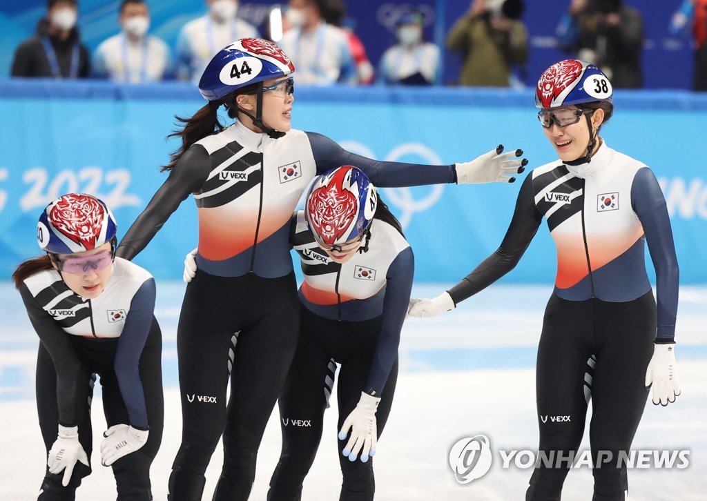 쇼트트랙 여자 3000ｍ 계주 은메달…한국 메달 순위 15위