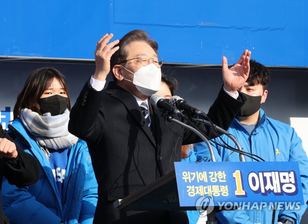 李·尹, 22일간 양강 레이스 출발…단일화 변수 속 살얼음 판세