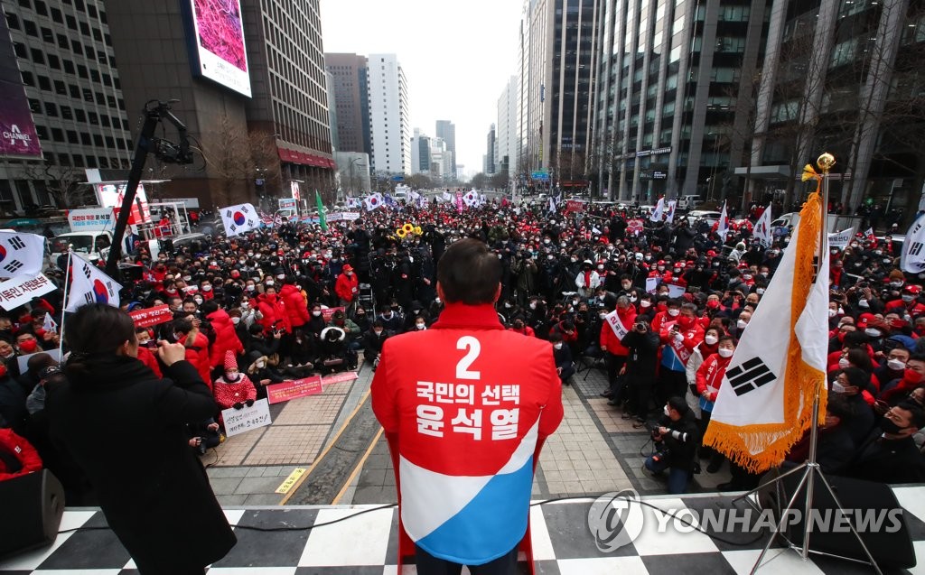 윤석열, 경부선 하행 유세…"측근 부정부패 읍참마속하겠다"(종합)