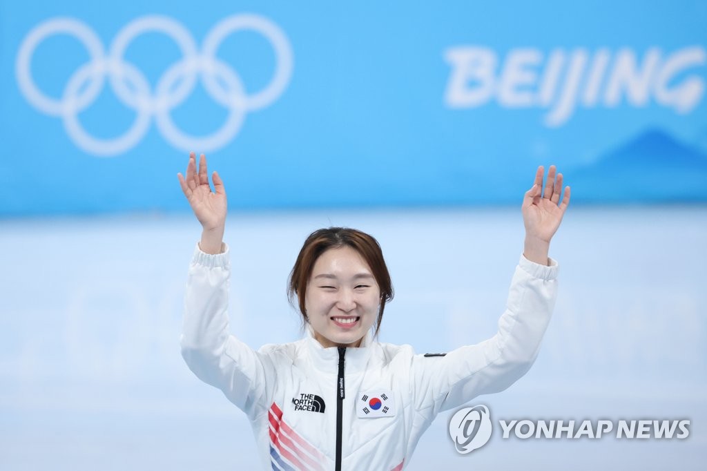 [올림픽] 금1·은2 수확한 최민정, 포상금도 두둑…최소 3억9천만원