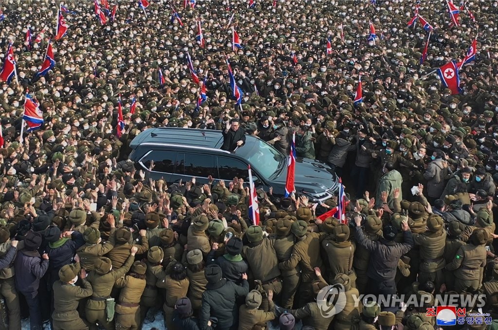 "연포불바람 일으키자"…김정은 '민생행보'로 내부결속 박차