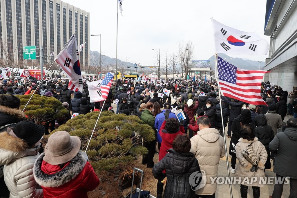 경찰 "선거유세식 3·1절 집회, 방식 바뀌면 원칙 대응"