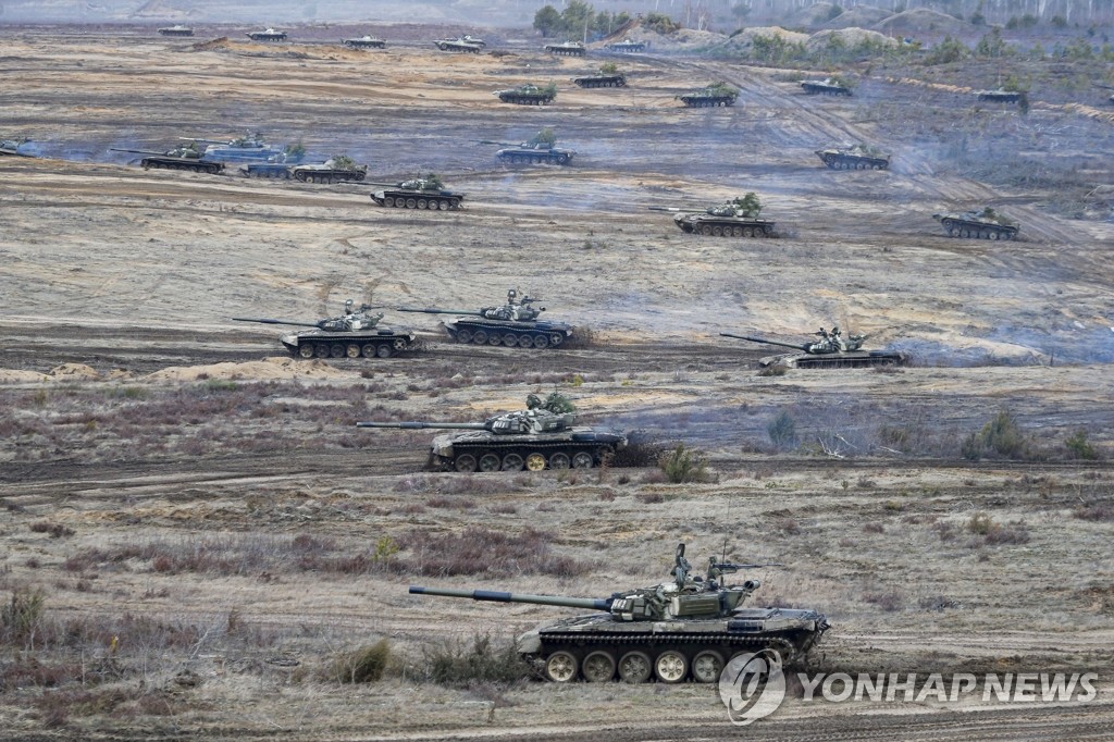 러·벨라루스 연합훈련, 종료 직전 연장…"돈바스서 긴장 고조"