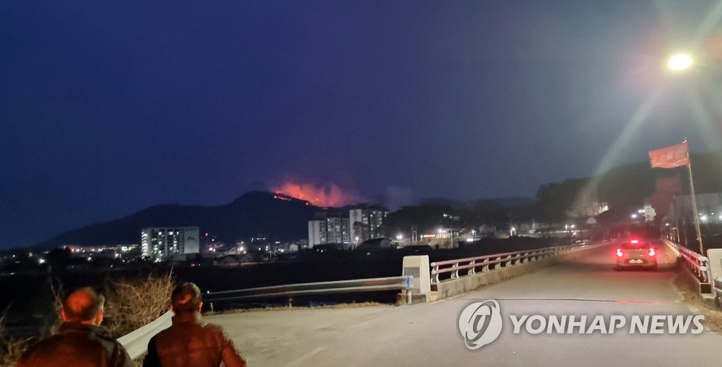 강원 인제 산불 5시간 40여 분만에 진화(종합3보)