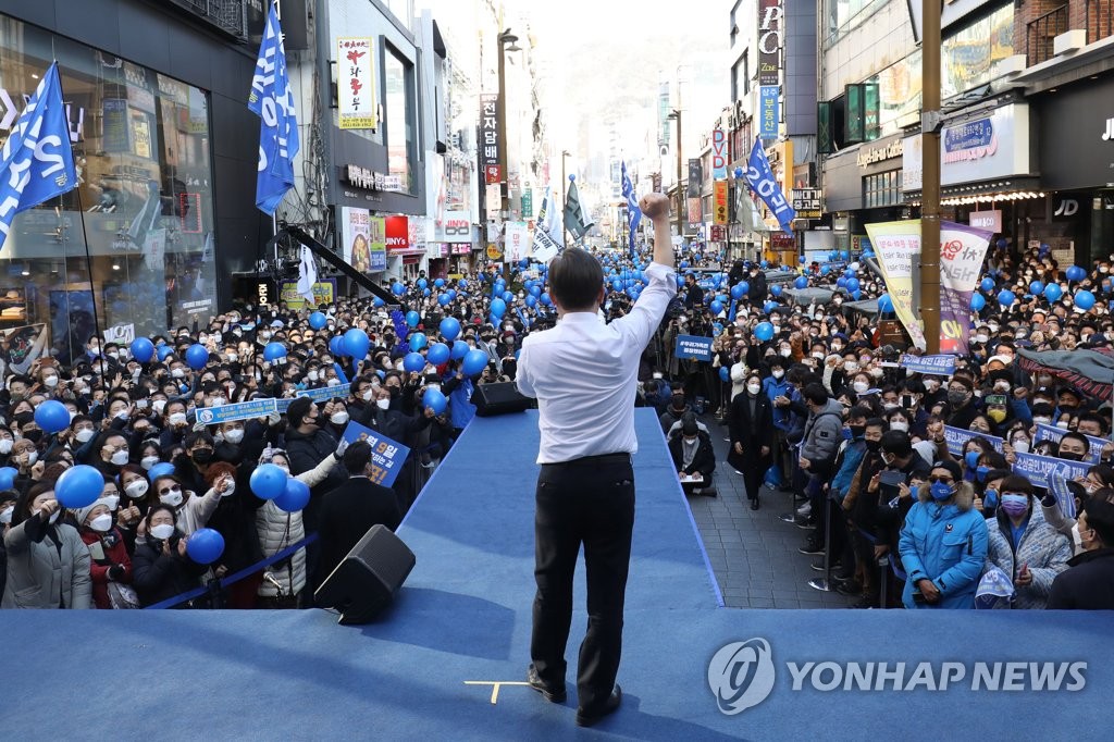 이재명 "과학기술 일류강국…300만개 일자리 자신 있다"