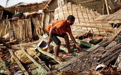마다가스카르 사이클론 사망자 최소 92명으로 늘어 