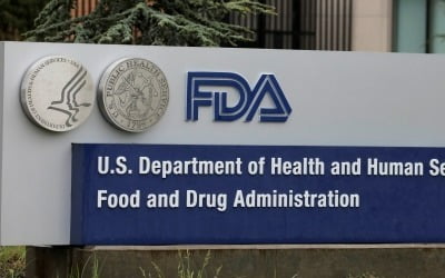"中 임상만으론 FDA 승인 어렵다"…美 제약업계로 번진 중국 리스크
