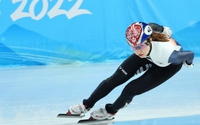 -올림픽- 쇼트트랙 최민정, 여자 500ｍ 예선 1위 통과…첫 단추 잘 꼈다