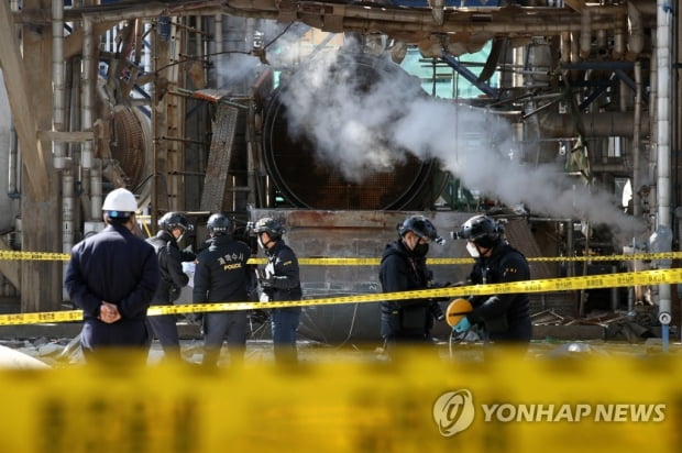 경찰, '8명 사상 폭발 사고' 여천NCC 현장책임자 입건