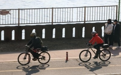 전국 곳곳 눈·비 내리는 밸런타인데이…낮 최고 13도