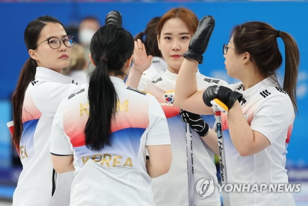 [올림픽] 쇼트트랙 황대헌, 5,000ｍ 계주에서 대회 2관왕 도전