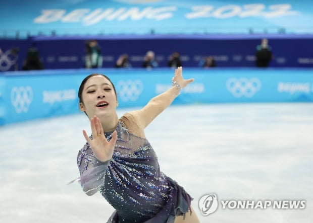 [올림픽] 피겨 쇼트 6위 유영, 17일 프리에서 메달권 진입 노린다