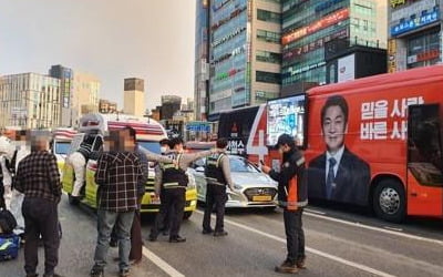 유세버스 사망사고에 차 전복까지…여야, 유세 안전관리 비상