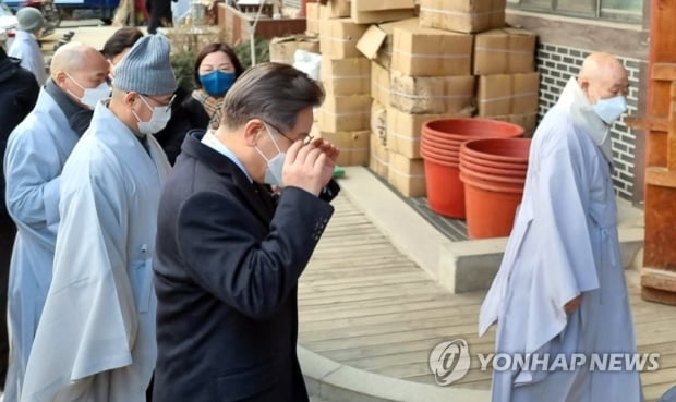 이재명, 취약지 강남서 자영업자·청년 공략하며 중도확산 주력