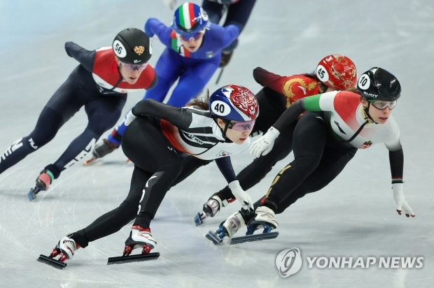 쇼트트랙 최민정·김아랑·이유빈, 여자 1500ｍ 준결승 진출