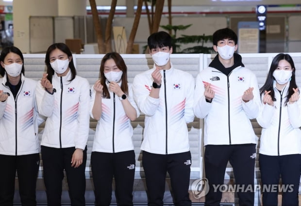 [올림픽] '세계 최강' 재확인한 한국 쇼트트랙 대표팀 '금의환향'