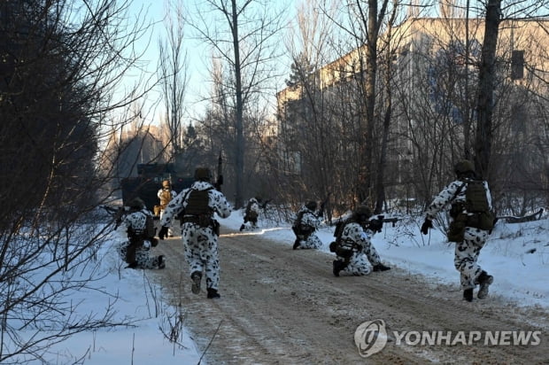 [우크라 침공] 체르노빌 원전 인근서도 전투…"가장 위험한 순간"