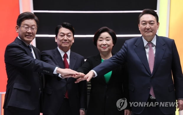 어제 대선 후보 4인 선관위 2차 토론회 시청률 33%
