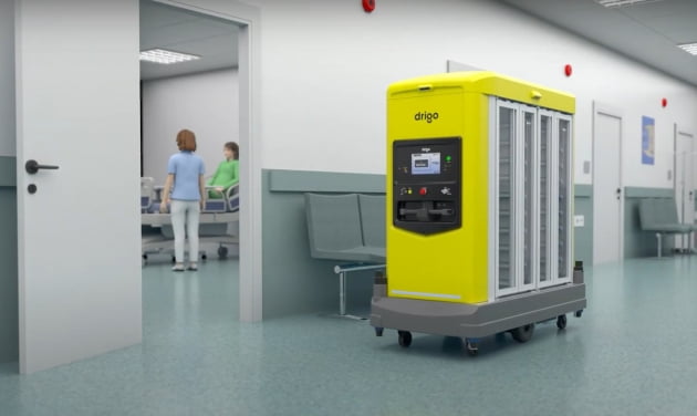 세계 최초 상시온냉 자율주행 병원 배식차 '드리고'의 가상 시연장면