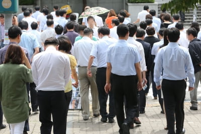 "왜 나만 몰랐지"…퇴직연금 '20조' 저축은행으로 '무브'