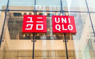 "러시아인들도 옷 입을 권리 있다"…러 잔류하는 유니클로