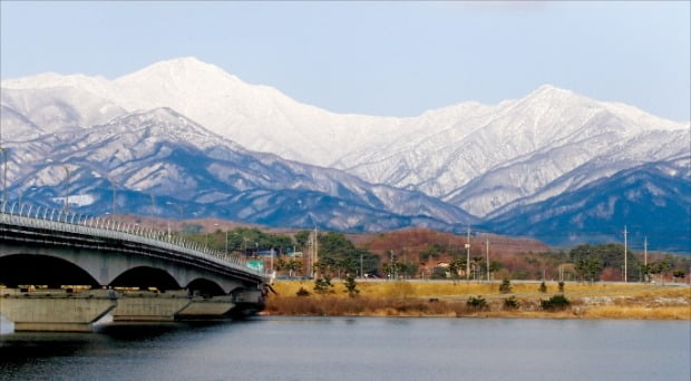 [포토] 설악산은 아직 ‘겨울왕국’ 