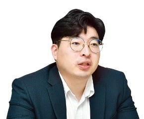 이재용 인포마이닝 대표 "스마트워치로 혈압·심전도 실시간 측정"