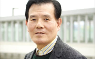 작사자 정성엽 "천암함 46 용사의 마음으로 가사 썼죠"