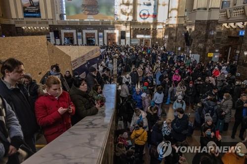 [우크라 침공] 美 포드·보잉도 러시아 사업 중단