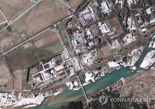 38노스 "北 영변 핵시설 활동 한창 진행 중…확장 작업도"