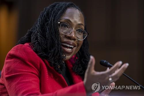 美 최초 흑인여성 대법관 지명자, 낙태권·사법부 다양성 강조