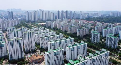 수도권 중형 아파트값 평균 10억원 돌파…서울은 16억원 넘어
