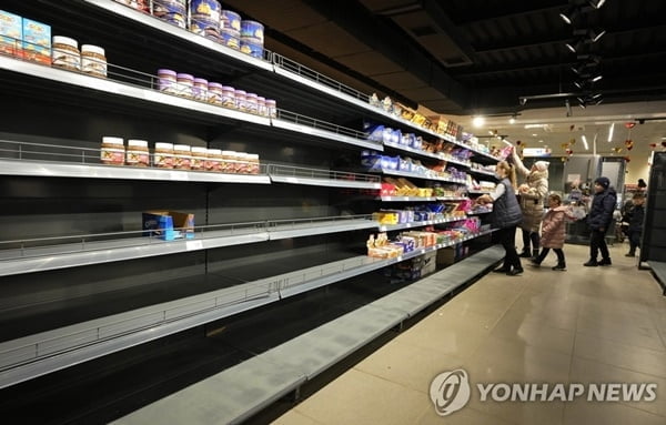 치솟는 식료품가격…"전쟁 장기화땐 더 오른다"
