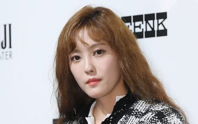 [공식] 티아라 효민, 3살 연하 황의조와 결별 "서로 응원하는 사이"