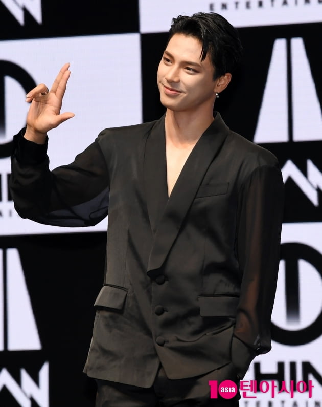 [TEN 포토] 탄 재준 '그룹 비주얼 담당'