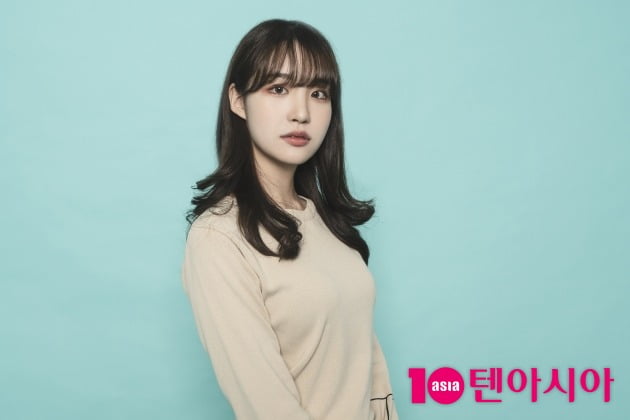[TEN인터뷰] "한소희 같은 팔색조 배우 될래요"…김다솜, 시리즈물 주연 꿰찬 당찬 신인 