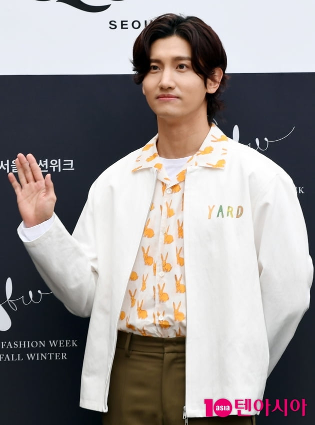 [TEN 포토] 최강창민 '출구없는 무한매력'