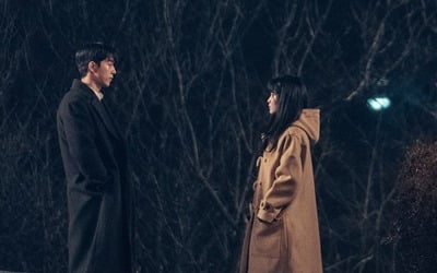키스 한 김태리♥남주혁, 거리 둔 모습…"또 다른 위기 직면" ('스물다섯 스물하나')