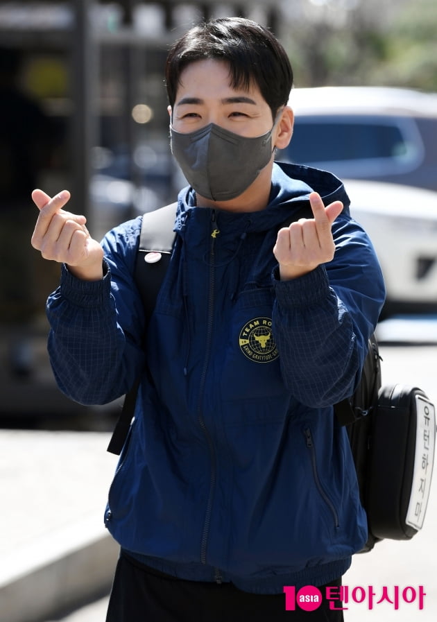 [TEN 포토] 박군 '사랑스러운 유턴하지마'