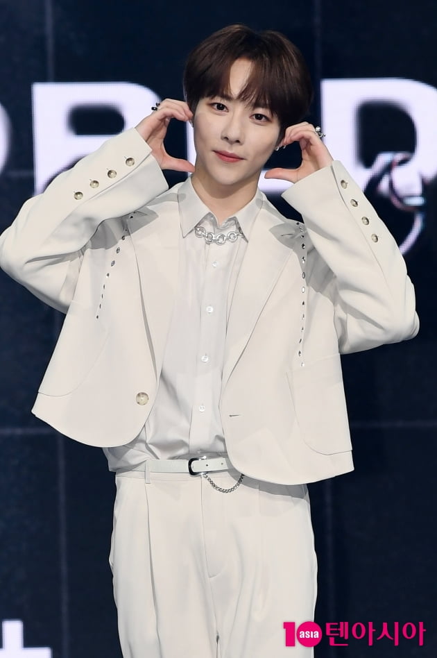 [TEN 포토] 나인아이 제원 '듬직한 리더'