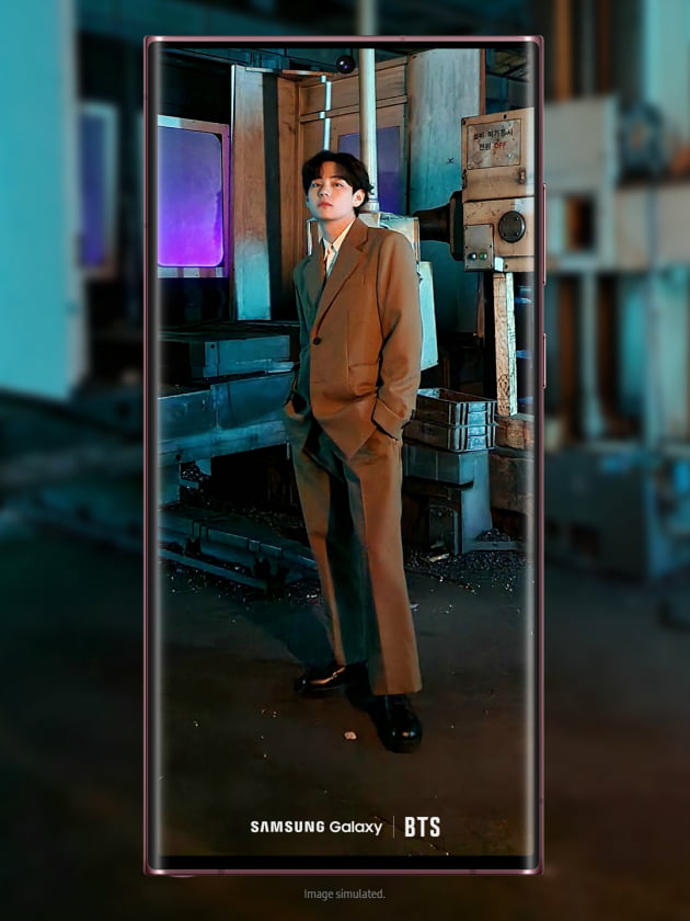 방탄소년단 뷔, '밤과 낮처럼 다채로운 매력' 빈틈없는 완벽 미모