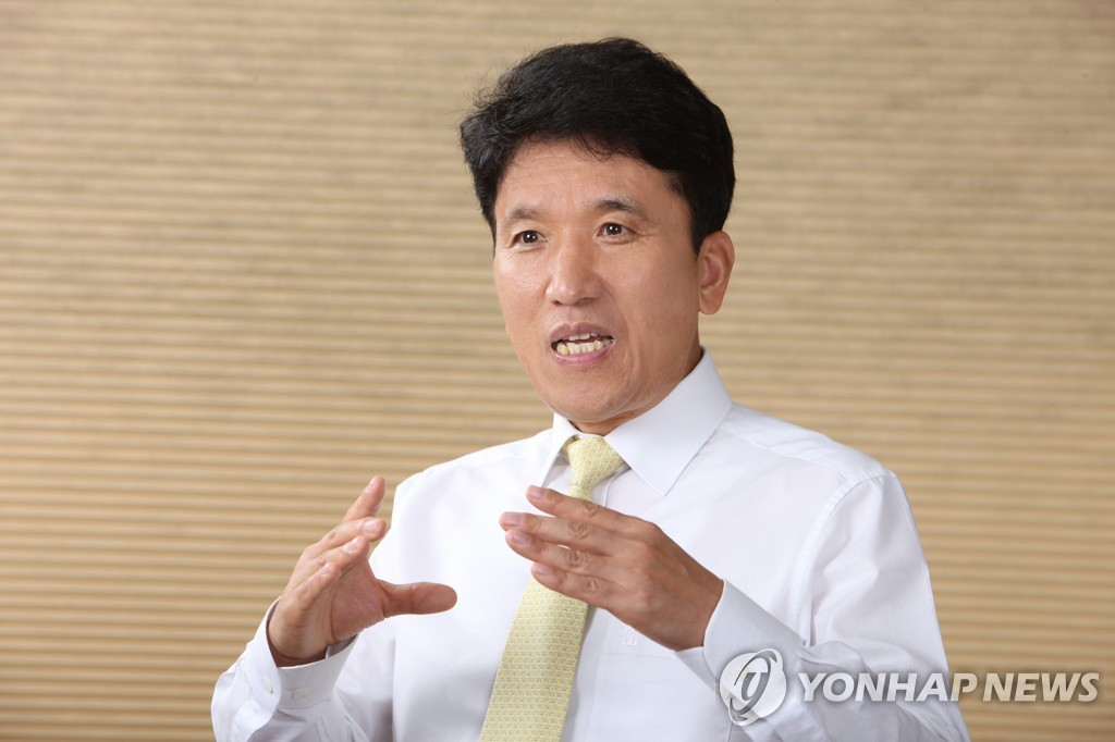 하나금융 내일 함영주 회장 선임 결정…외국인주주 선택 관건