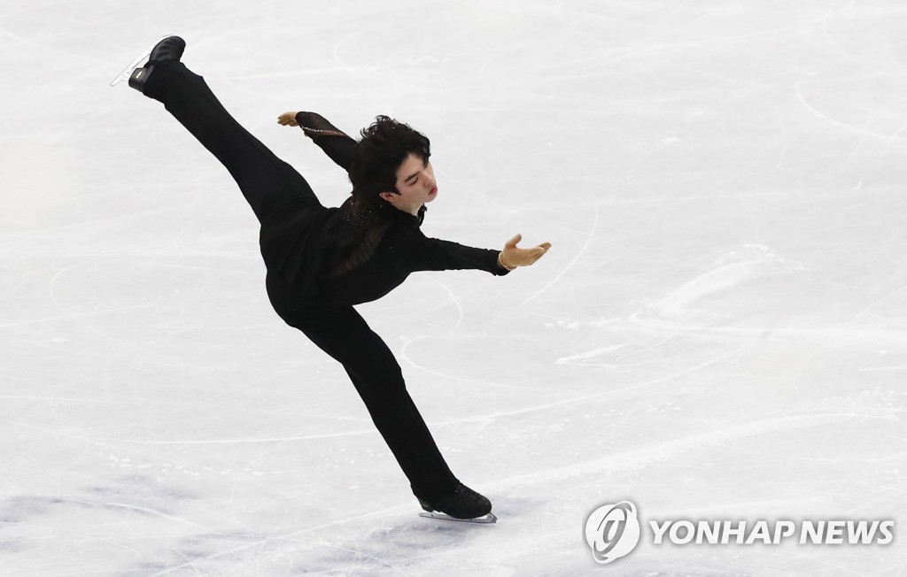 피겨 차준환, 멀어진 세계선수권 첫 메달…쇼트프로그램 17위