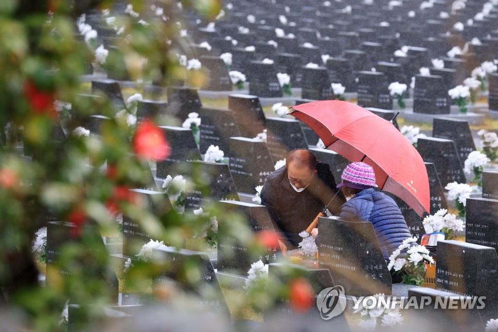 제주4·3 직권재심 첫 공판서 20명 전원 무죄