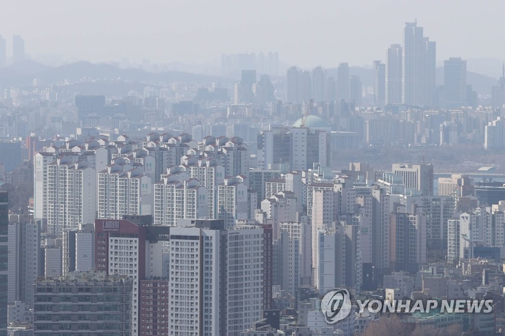 "80년대 일본 같은 한국 경제…금융규제·전세는 차이"