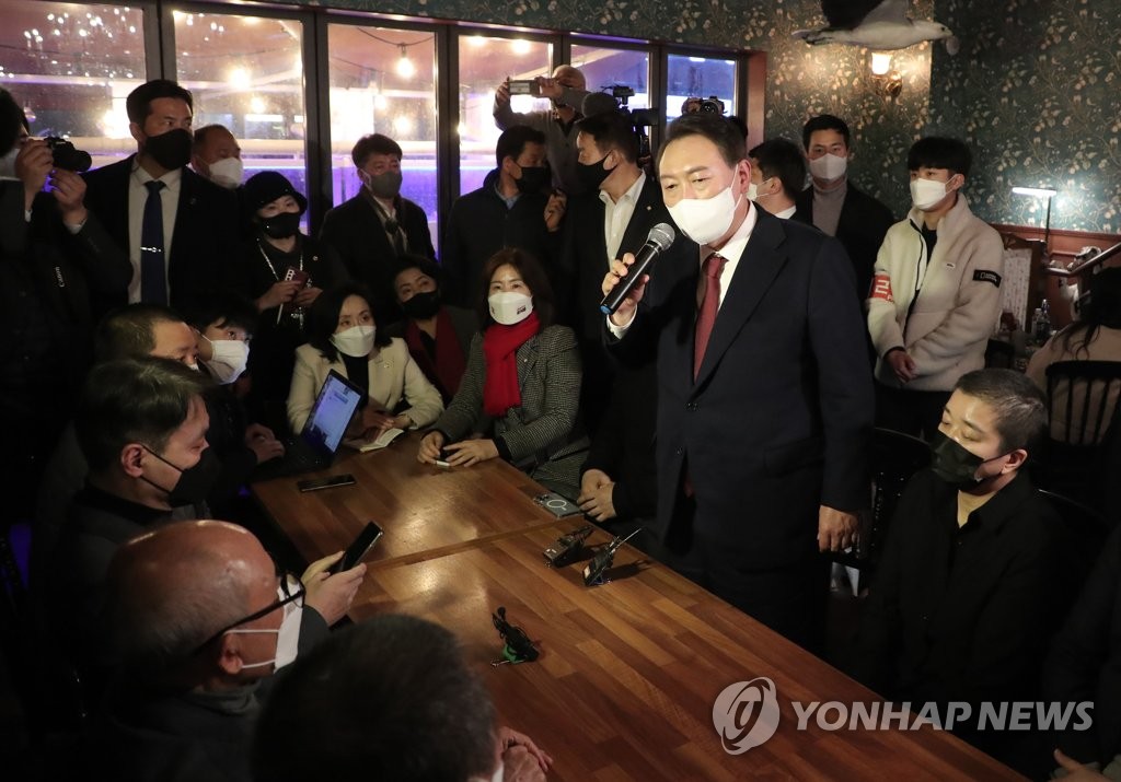 윤석열 "李, 우크라이나 국민 조롱…北남침도 우리가 자초했나"