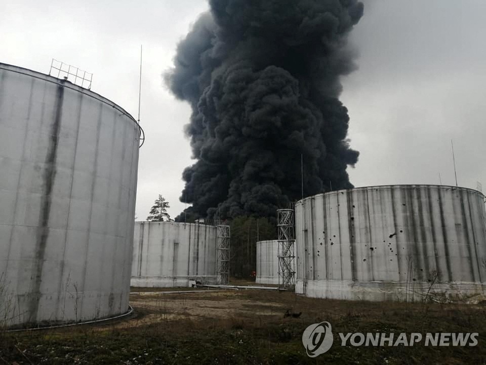 [우크라 침공] 나이키·이케아도 러시아와 사업관계 단절