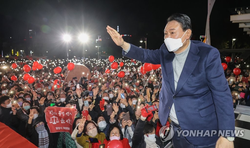 [윤석열 당선] 윤석열 58%·이재명 37%…'보수 텃밭'으로 돌아간 경남