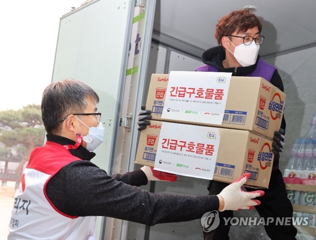 [동해안 산불] 발 벗고 나선 기업들…삼성-현대-SK 3곳 총 100억원 기부